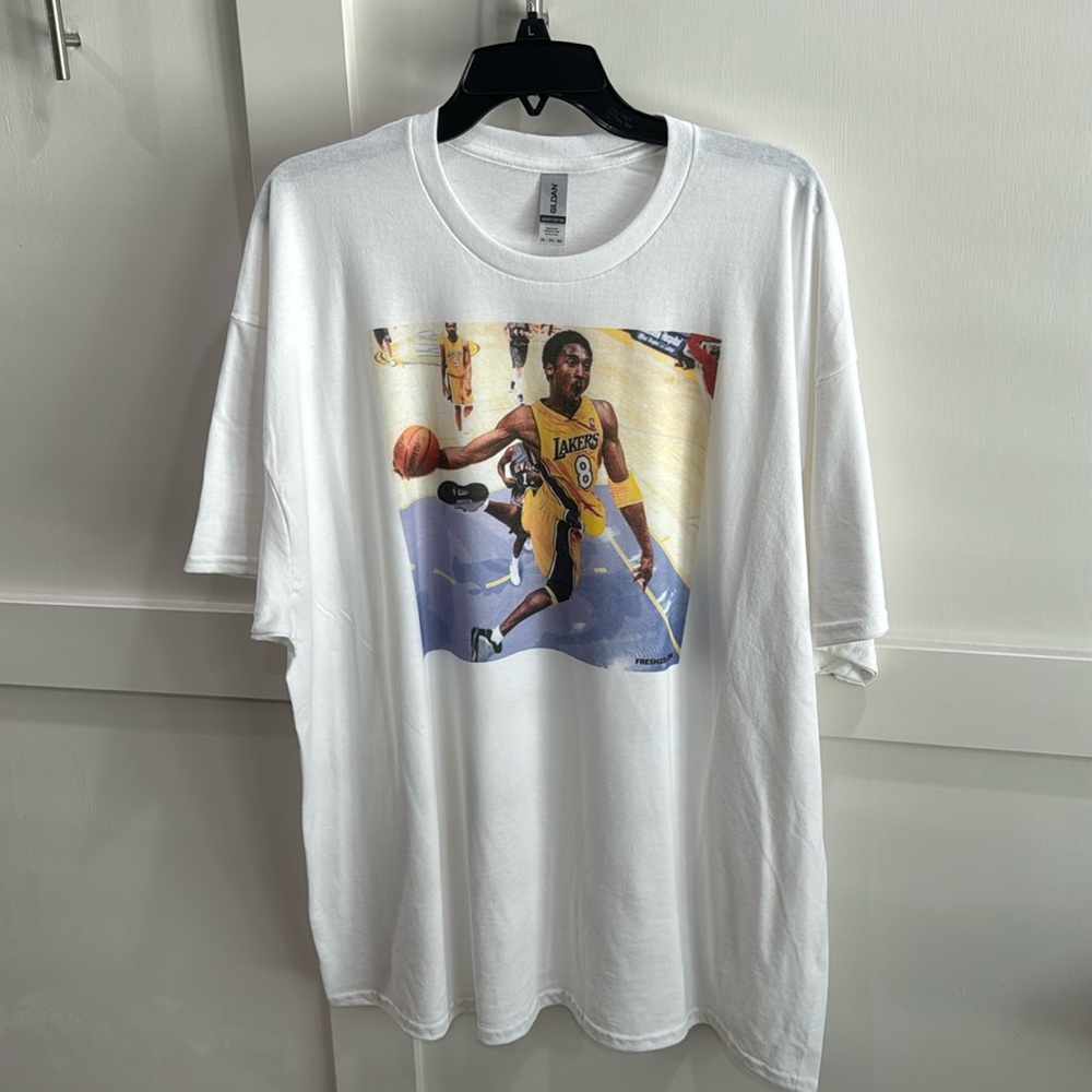 Gildan - Heavy Cotton - White Shirt - w/ NBA Player print sz XXL - Picture 1 of 6